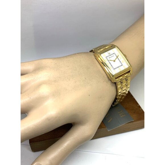 Bulova Women\'s Watch 97L186 Sutton Quartz White Dial Gold Stainless Steel Tank main image 8